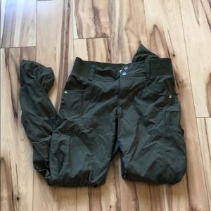 Title nine green hiking pants